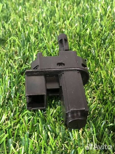 Датчик педали сцепления Ford Mustang 6 S550 рест