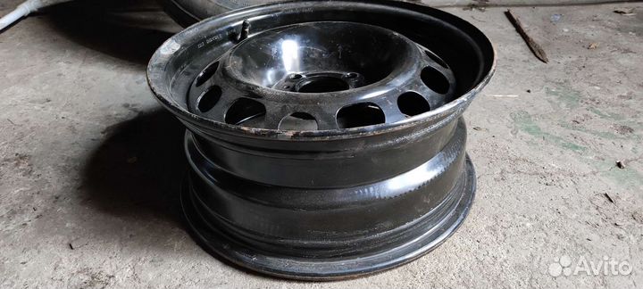 Диск колесный R15 Шкода Октавия VW VAG