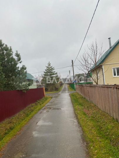 Дом 25,2 м² на участке 6 сот.