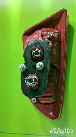 Фонарь внутренний правый для Mitsubishi Lancer 10