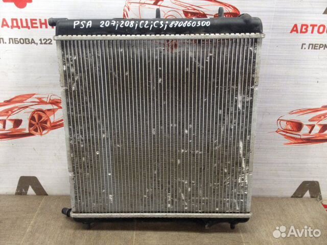 Радиатор охлаждения двигателя Peugeot 207