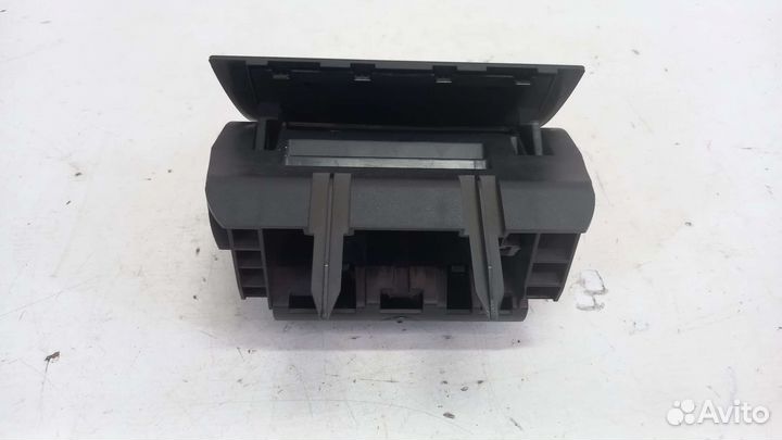 Пепельница передняя Skoda Octavia A5