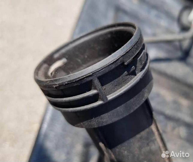 Интеркулер Audi Q7 4L правый