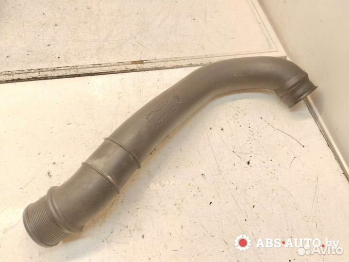 Патрубок интеркулера Mitsubishi Carisma