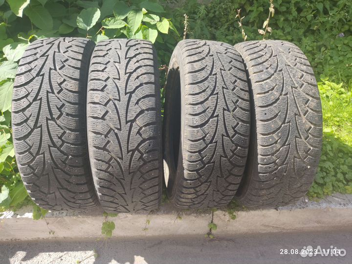 Hankook Winter I'Pike 205/60 R16