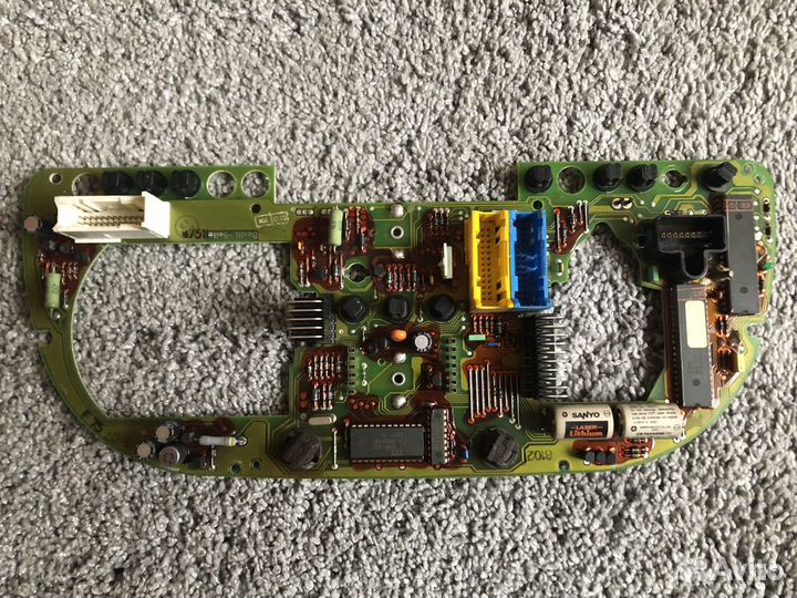 Приборная панель BMW E28