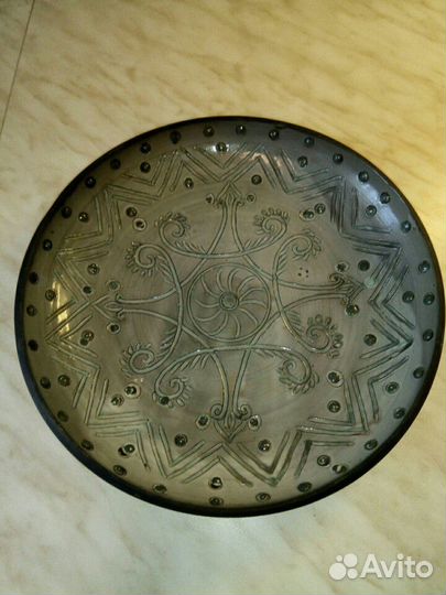 Блюдо декоративное с узором