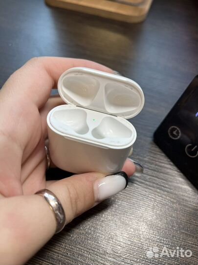 Airpods 1 серии