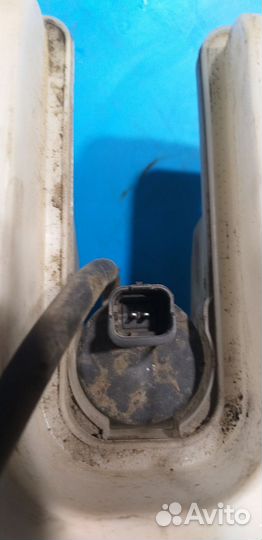 Бачок омывателя для Renault Logan 1 2005 - 2014