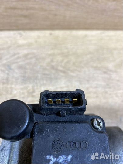 Дмрв Audi 100 C4 2,8 054133471 M202