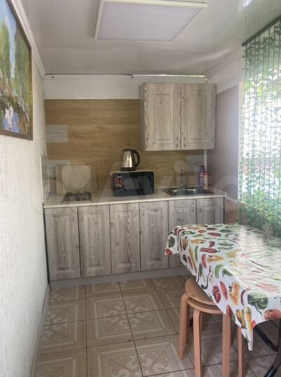 Комната 12 м² в 8-к., 1/2 эт.