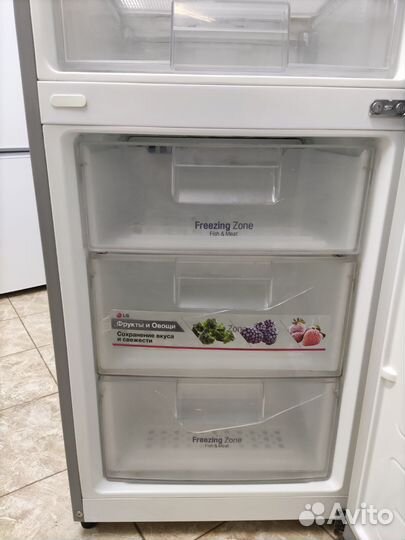 Холодильник LG No Frost