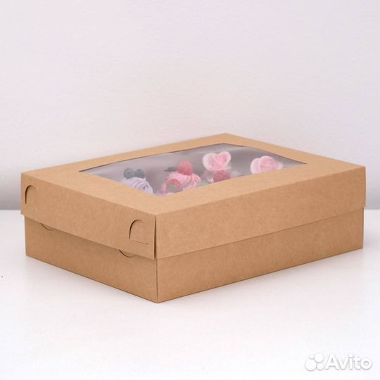 Картонные коробки подарочные сборные