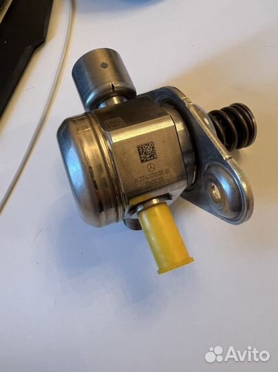 Тнвд новый ориг A2740700501 Мерседес 2.0 бензин