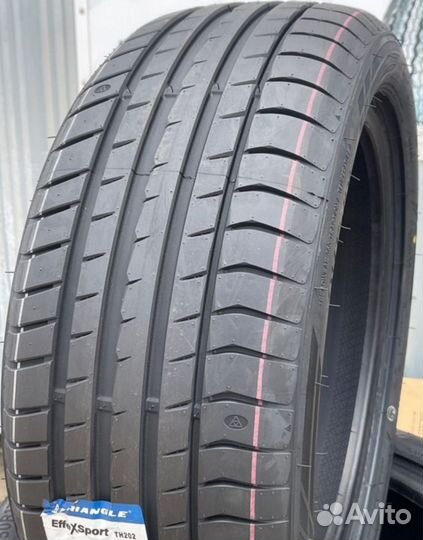 Triangle EffeXSport TH202 245/45 R17 99Y