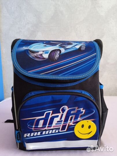 Школьный рюкзак