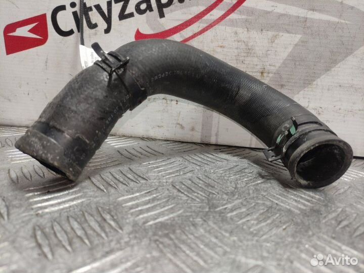 Патрубок радиатора Nissan Serena CC25 MR20DE