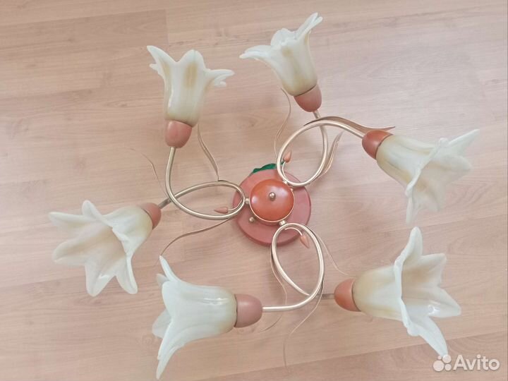 Люстра потолочная бу