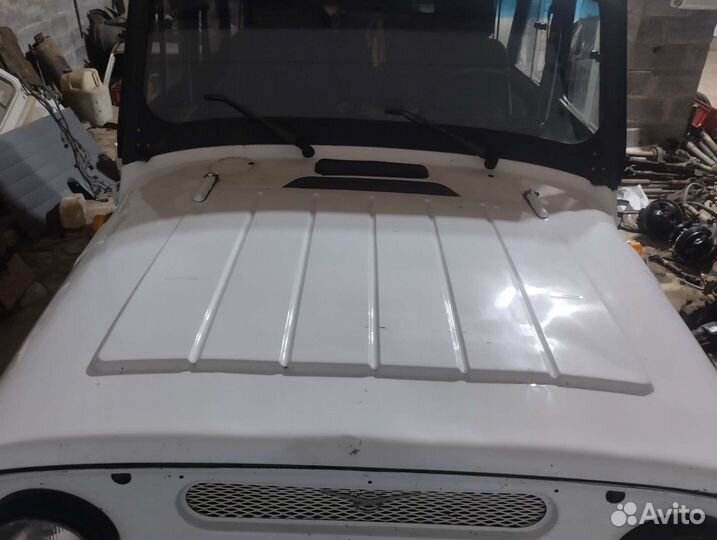 Капот на УАЗ козлик/ УАЗ хантер