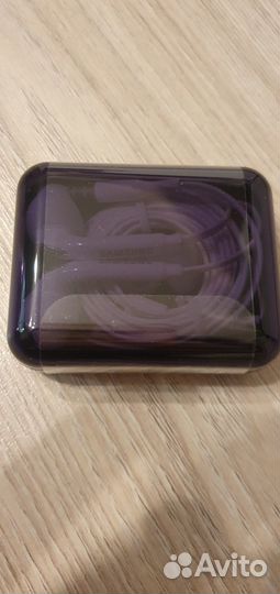 Наушники новые Samsung