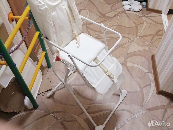 Детский столик