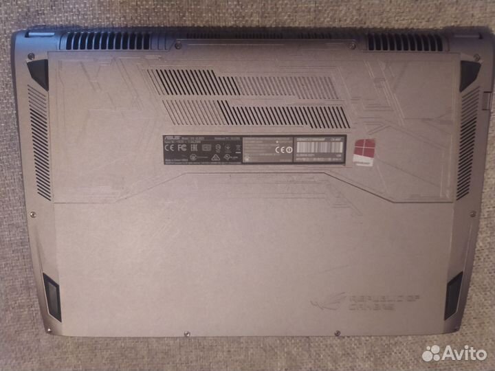 Игровой asus, i7 7700hq, GTX 1070, 16gb ddr4