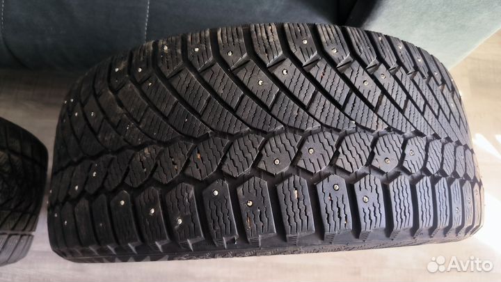 Gislaved Nord Frost 200 235/45 R18 98T