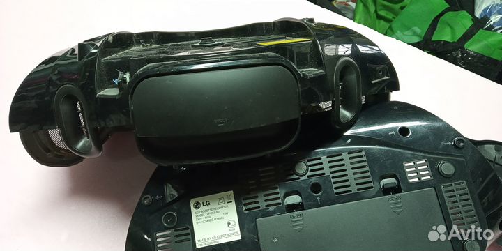 На запчасти магнитолу LG LPC53-X0