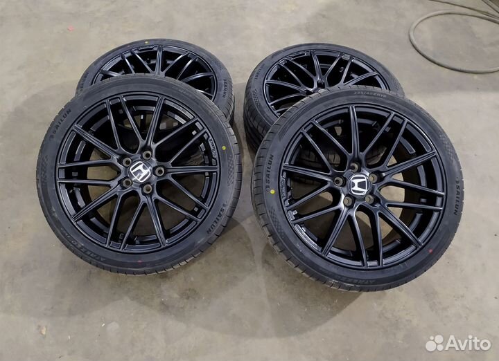 Немецкие летние колëса R18 8J 5x114.3