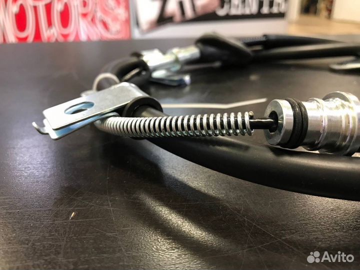 Трос ручного тормоза subaru forester