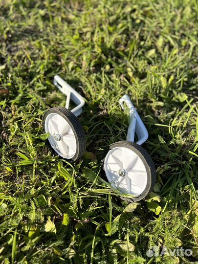 Колеса для детского велосипеда боковые