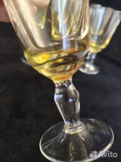 Фужер цветное стекло