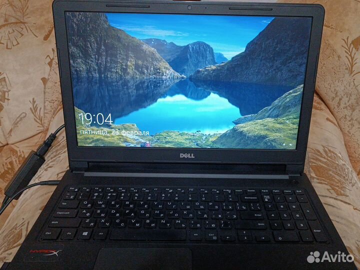 Ноутбук dell vostro 1,5
