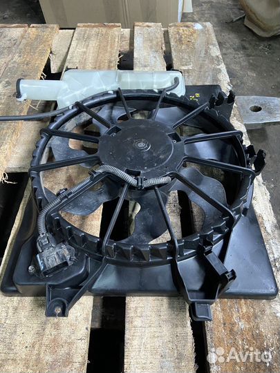 Вентилятор радиатор в сборе Kia Ceed 2 JD 1.4 G4FA