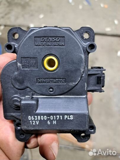 Сервопривод заслонки печки toyota