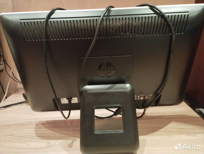 Жк-монитор с поддержкой Multi-Touch 23