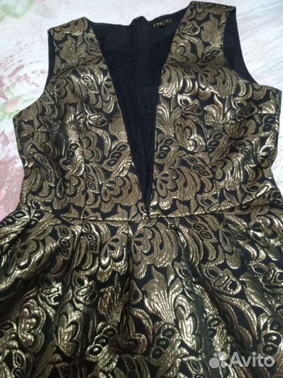 Вечернее платье