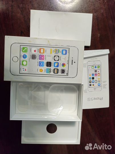 Коробка от iPhone 5s