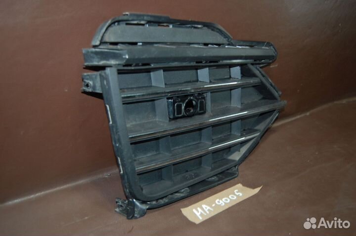 Решетка бампера левая-Volkswagen Touareg (2018-нв)