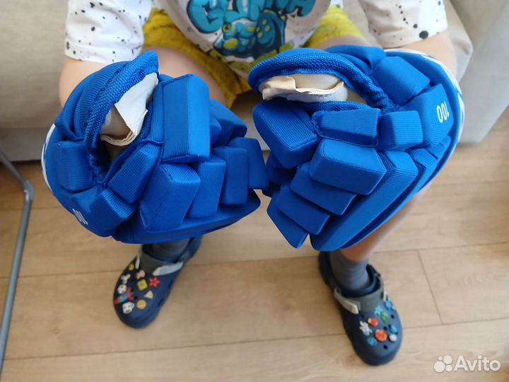 Перчатки / краги хоккейные 12 размер юниоры