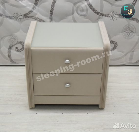 Тумба прикроватная