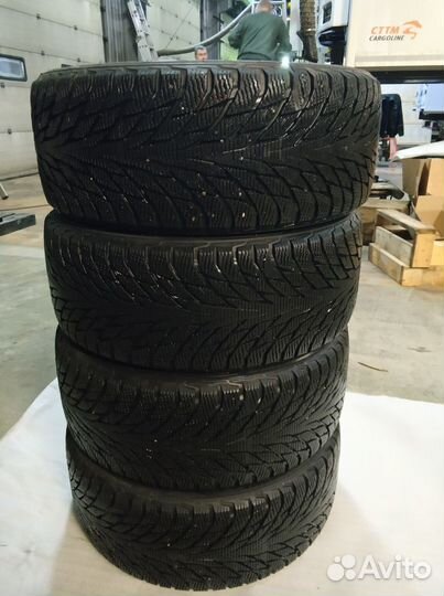 Nokian Tyres Hakkapeliitta R2 225/45 R17 94R