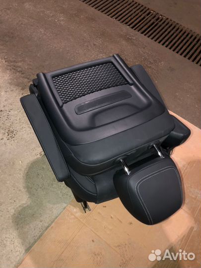 Сидение одиночка на мерседес V class w447