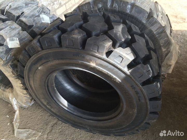 Шина 12-16.5 14PR Greckster SKT05 TL