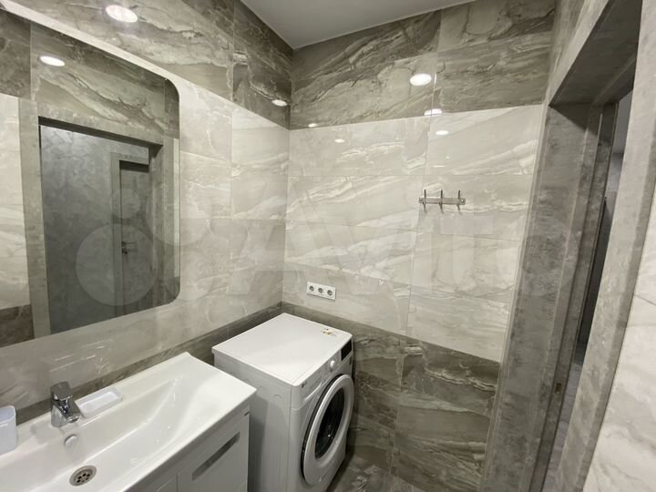 2-к. квартира, 82 м², 10/21 эт.