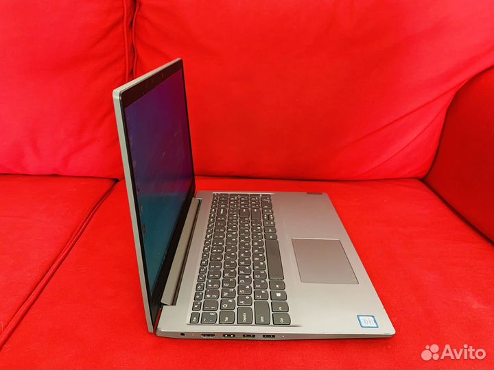 Мощный 8 ядерный ноутбук 20-21 года