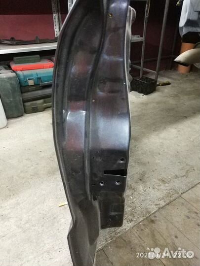 Дверь передняя левая Митсубиси Паджеро 4