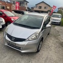 Honda Fit 1.3 CVT, 2012, 38 000 км, с пробегом, цена 650 000 руб.