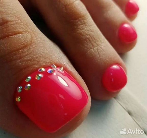 Аппаратный маникюр