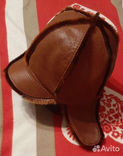 Шапка женская кожаная 57 размер